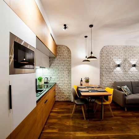 Urban Apart Uniejow 아파트 외부 사진